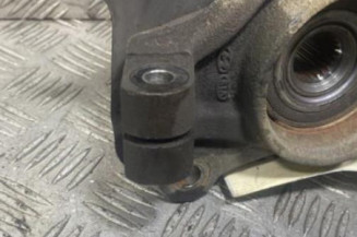 Pivot de moyeu avant gauche KIA RIO 3