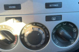 Pare soleil gauche OPEL CORSA D