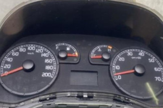 Compteur FIAT PUNTO 2 Photo n°1