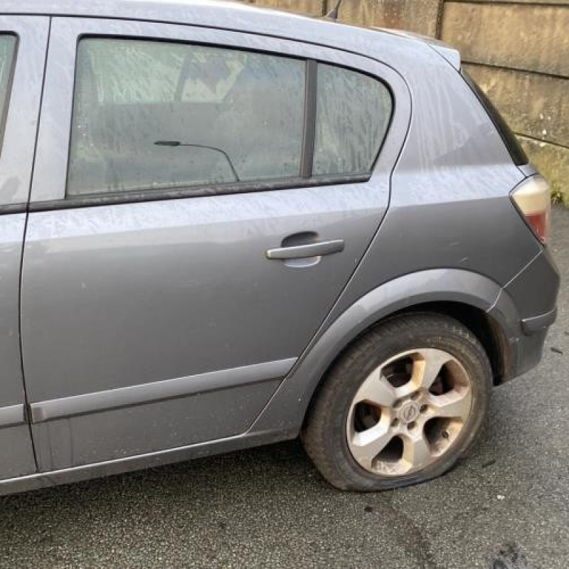 Leve vitre electrique avant gauche OPEL ASTRA H Photo n°9