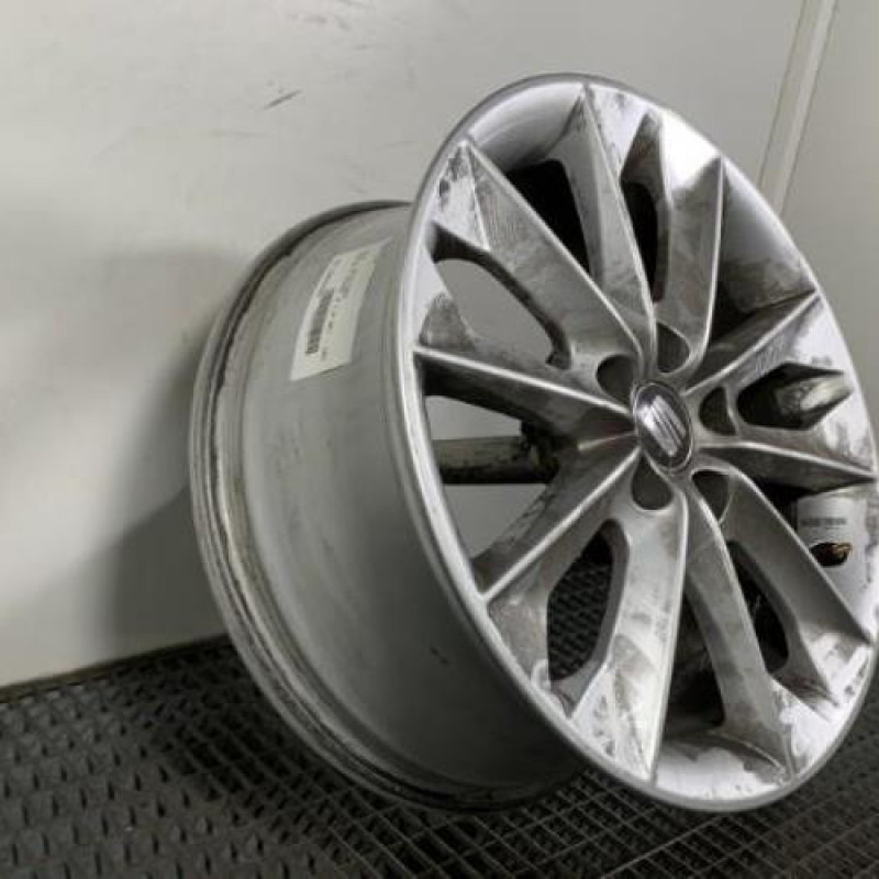 Jante SEAT IBIZA 4 Photo n°3