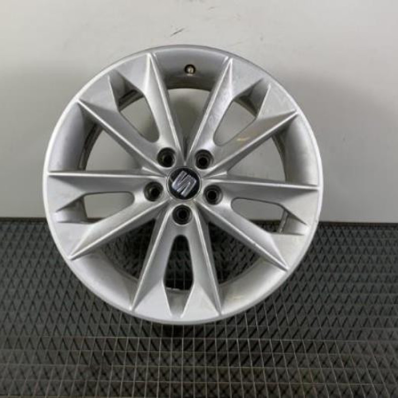 Jante SEAT IBIZA 4 Photo n°1