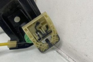 Leve vitre electrique avant droit FORD MONDEO 4