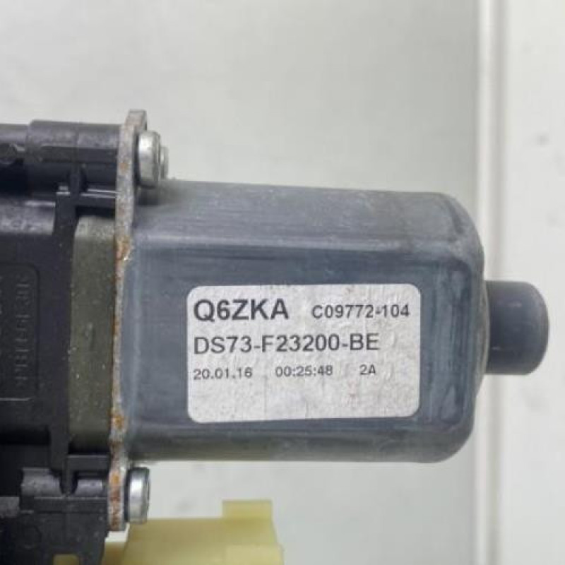 Leve vitre electrique avant droit FORD MONDEO 4 Photo n°7