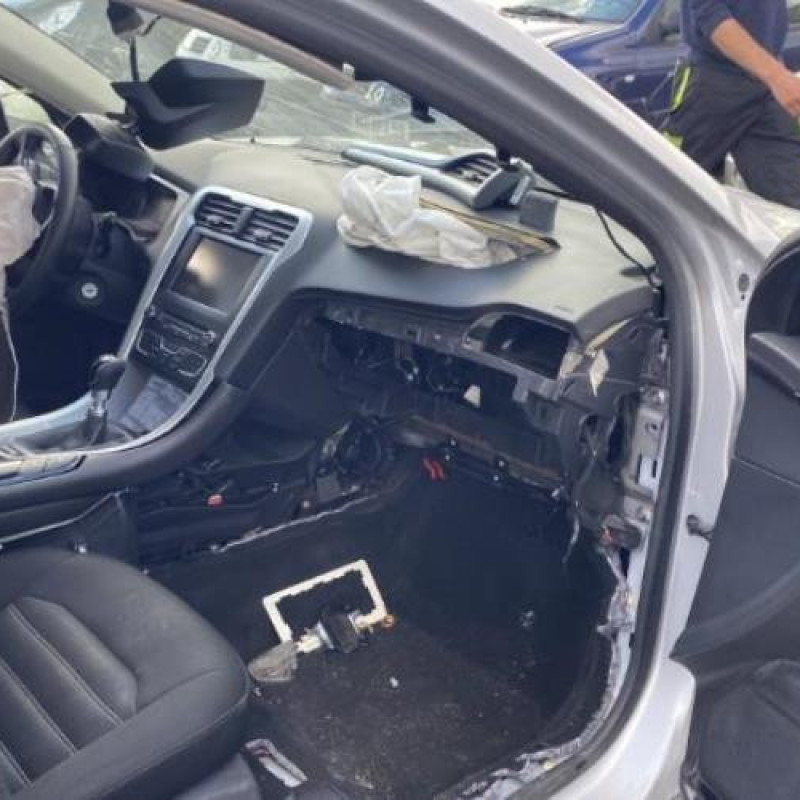 Leve vitre electrique avant droit FORD MONDEO 4 Photo n°19