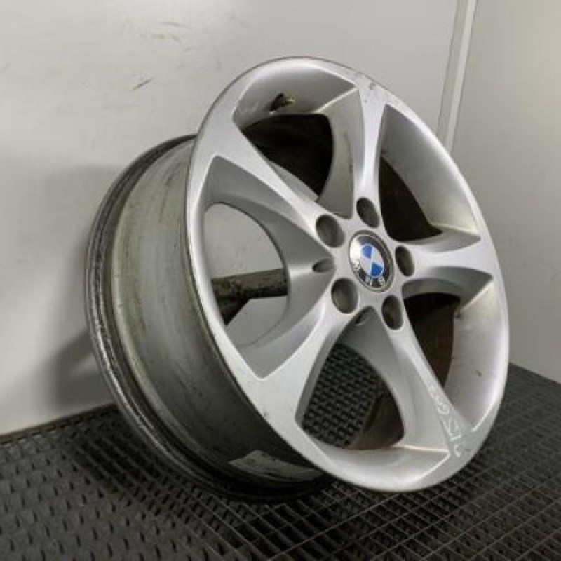 Jante BMW SERIE 1 E81 Photo n°3
