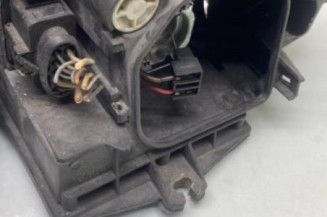 Optique avant principal droit (feux)(phare) AUDI A4 2
