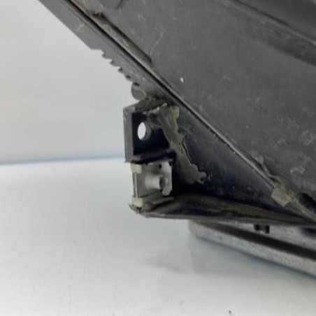 Optique avant principal droit (feux)(phare) MERCEDES CLASSE C 204