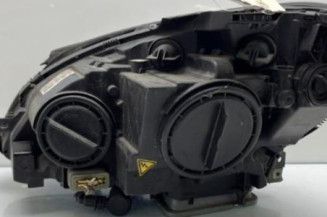 Optique avant principal droit (feux)(phare) MERCEDES CLASSE C 204