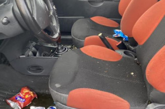 Etrier avant gauche (freinage) CITROEN C2