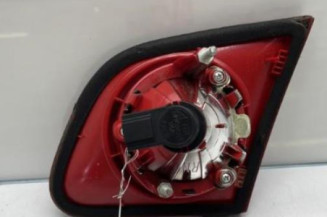Feu arriere secondaire gauche (feux) VOLKSWAGEN PASSAT 5