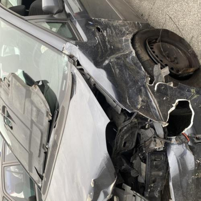 Feu arriere principal droit (feux) FORD C-MAX 1 Photo n°10