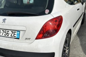 Charniere de capot PEUGEOT 207