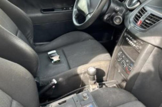 Charniere de capot PEUGEOT 207