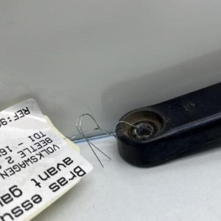 Bras essuie glace avant gauche VOLKSWAGEN BEETLE 2