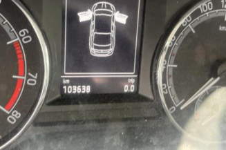 Amortisseur avant droit SKODA OCTAVIA 3