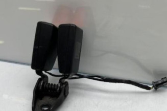 Attache ceinture arriere droit VOLKSWAGEN BEETLE 2 Photo n°1