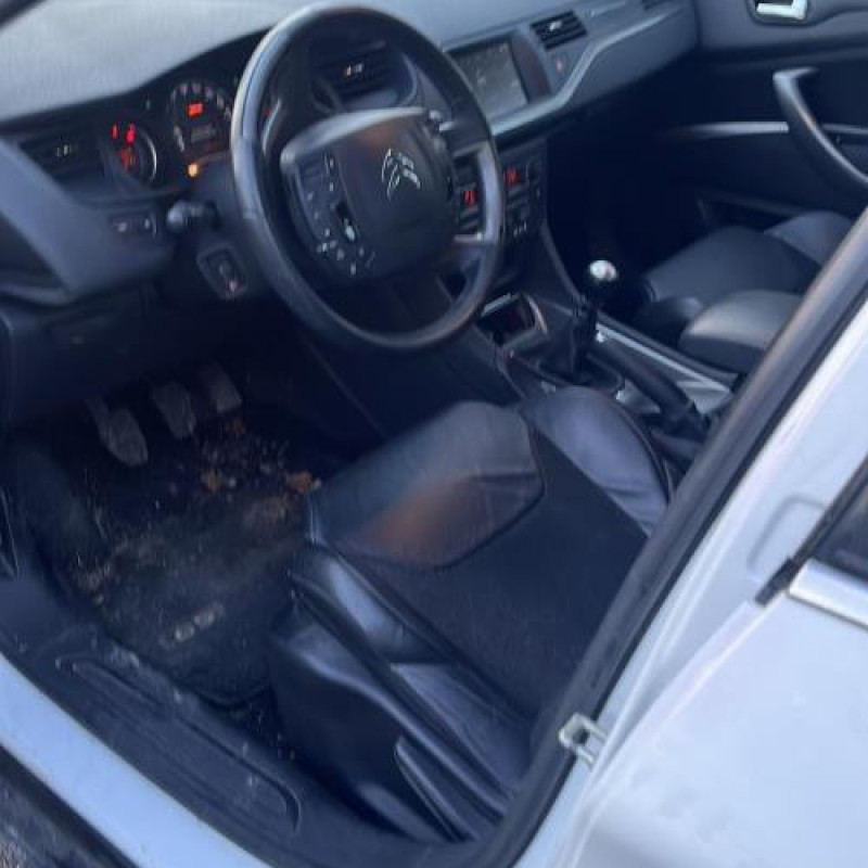 Pretensionneur de ceinture avant droit CITROEN C5 2 Photo n°11
