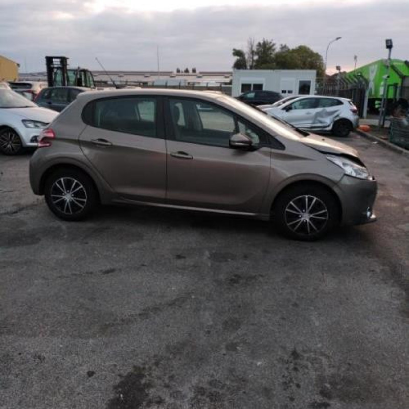 Ceinture arriere gauche PEUGEOT 208 1 Photo n°6