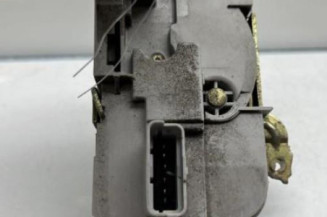 Serrure avant droit PEUGEOT 307