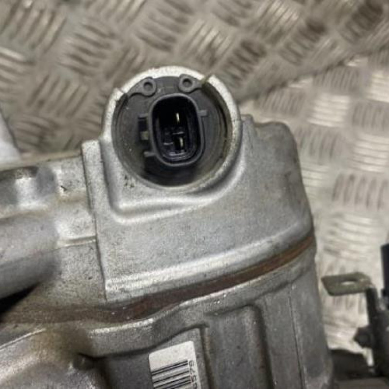 Compresseur clim FORD MONDEO 4 Photo n°3