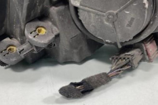 Optique avant principal gauche (feux)(phare) OPEL CORSA D