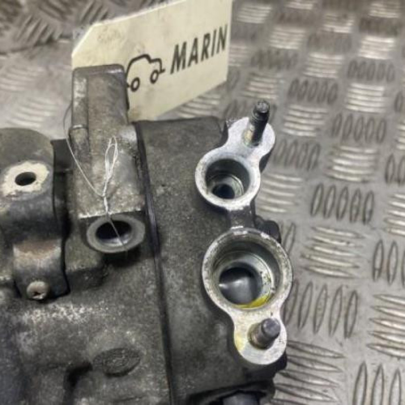 Compresseur clim CITROEN C4 GRAND PICASSO 1 Photo n°5