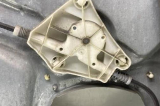 Leve vitre electrique avant droit SEAT IBIZA 3