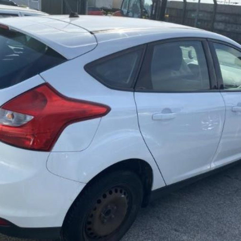 Moteur essuie glace arriere FORD FOCUS 3 Photo n°17