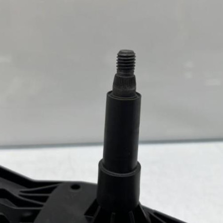 Moteur essuie glace arriere OPEL CORSA E