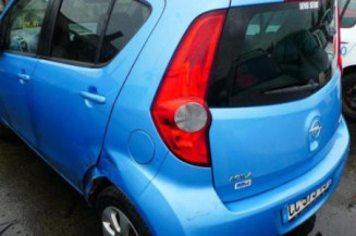 Moteur essuie glace arriere OPEL AGILA B