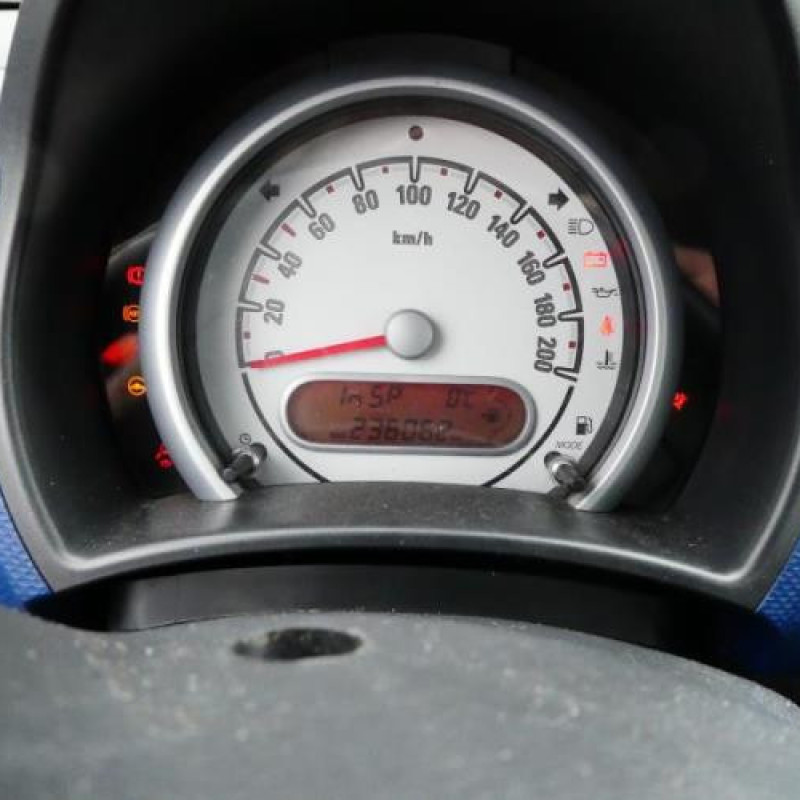 Moteur essuie glace arriere OPEL AGILA B Photo n°13
