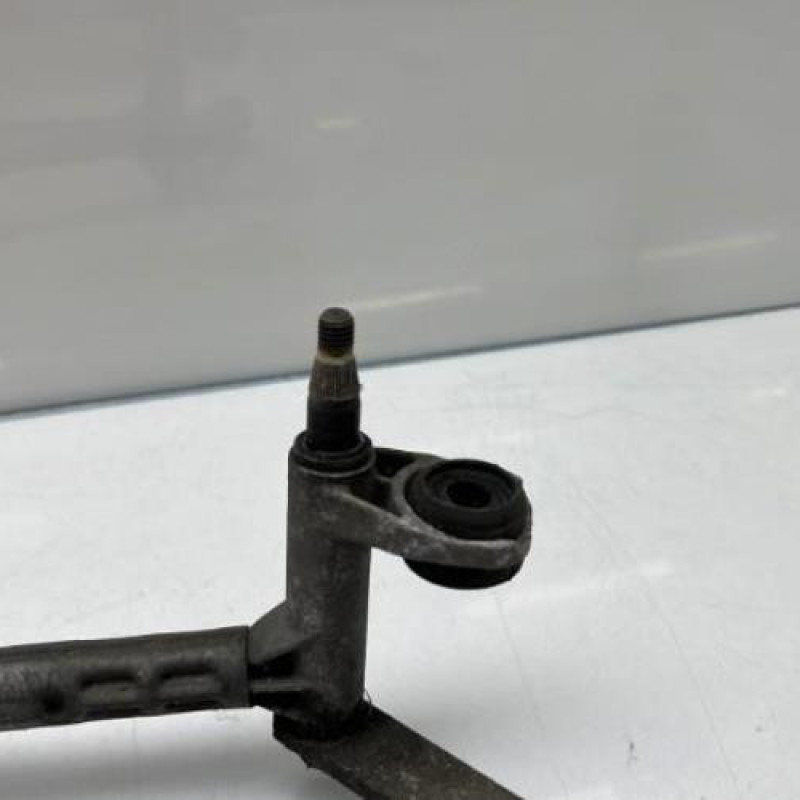 Moteur essuie glace avant VOLKSWAGEN PASSAT 5 Photo n°3