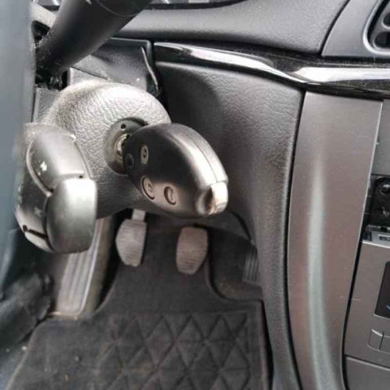 Compresseur clim CITROEN C5 1 Photo n°9