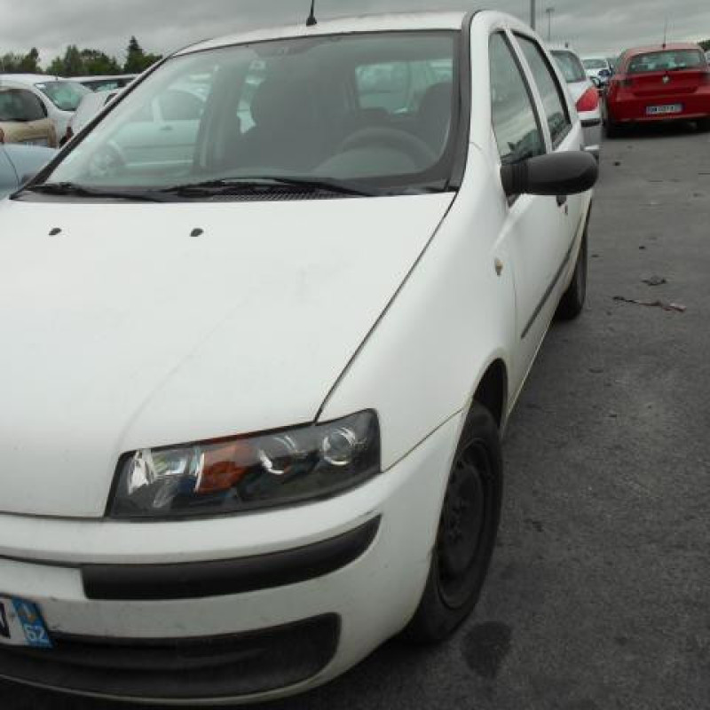 Feu arriere principal droit (feux) FIAT PUNTO 2 Photo n°4