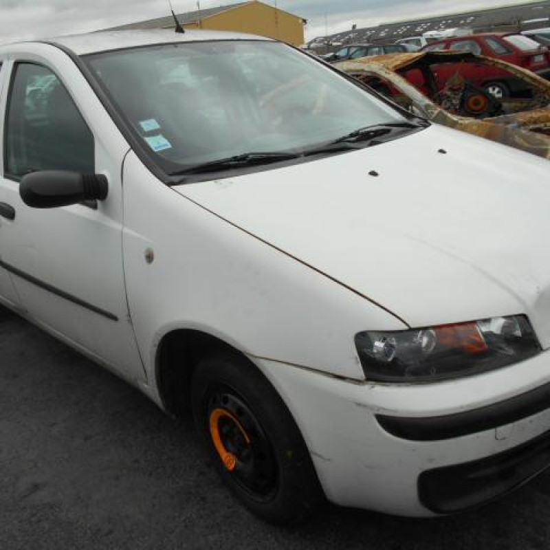 Feu arriere principal droit (feux) FIAT PUNTO 2 Photo n°5