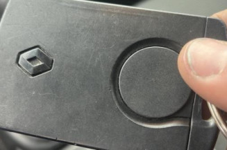 Pretensionneur de ceinture avant droit RENAULT CLIO 4