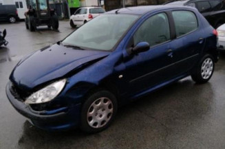 Retroviseur gauche PEUGEOT 206