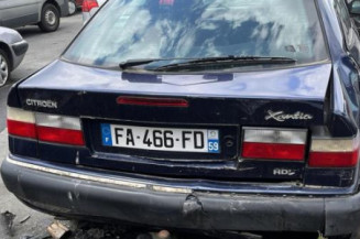 Optique avant principal gauche (feux)(phare) CITROEN XANTIA
