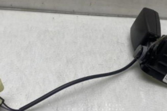 Attache ceinture arriere gauche FORD MONDEO 4