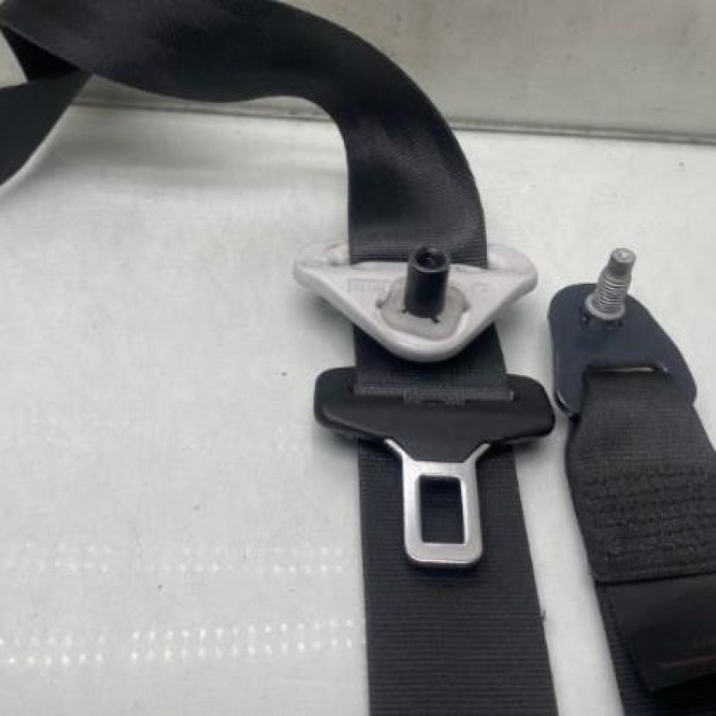 Pretensionneur de ceinture avant droit PEUGEOT 2008 1 Photo n°1
