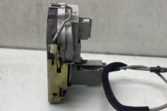 Serrure avant droit PEUGEOT 307