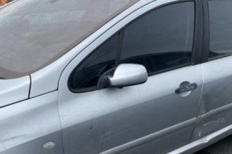 Serrure avant droit PEUGEOT 307