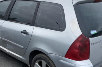 Serrure avant droit PEUGEOT 307