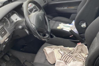 Serrure avant droit PEUGEOT 307