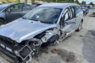 Serrure arriere droit FORD MONDEO 4