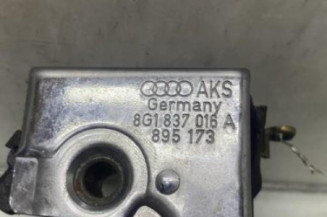 Serrure avant droit AUDI CABRIOLET