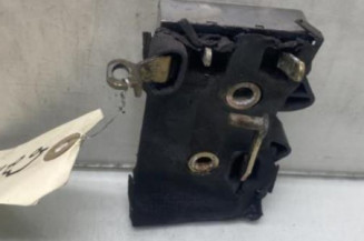 Serrure avant droit AUDI CABRIOLET
