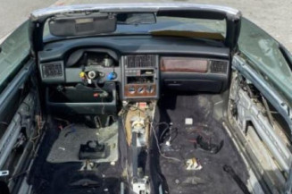 Serrure avant droit AUDI CABRIOLET