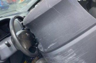 Serrure avant droit TOYOTA HI-ACE 2